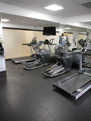 3525 Sage Road 1001, Houston, TX 77056