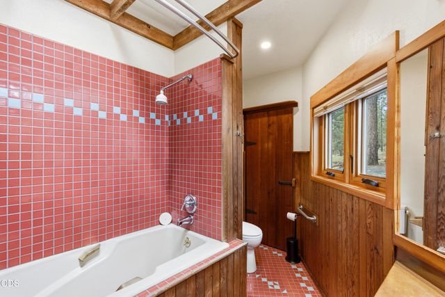 63220 Johnson Road, Bend, OR 97703