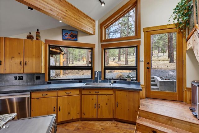 63220 Johnson Road, Bend, OR 97703