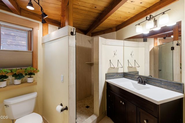 63220 Johnson Road, Bend, OR 97703