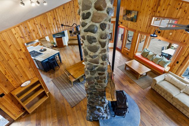 63220 Johnson Road, Bend, OR 97703