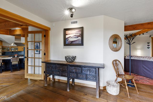 63220 Johnson Road, Bend, OR 97703