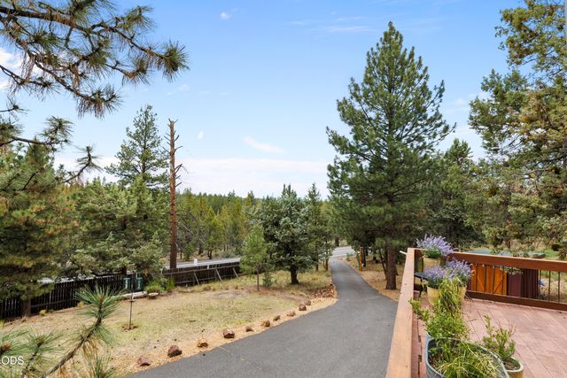63220 Johnson Road, Bend, OR 97703