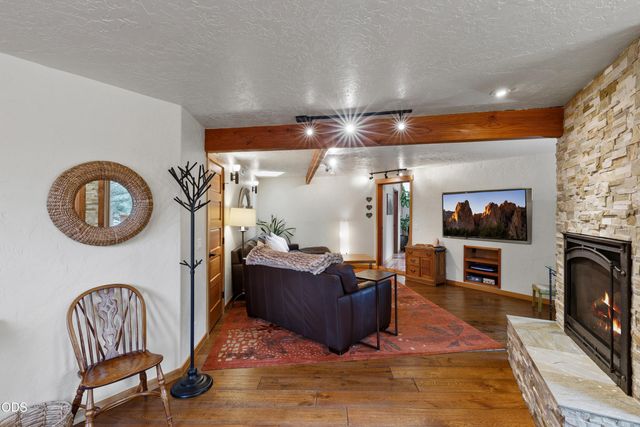 63220 Johnson Road, Bend, OR 97703
