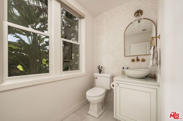 145 Butterfly Lane, Montecito, CA 93108