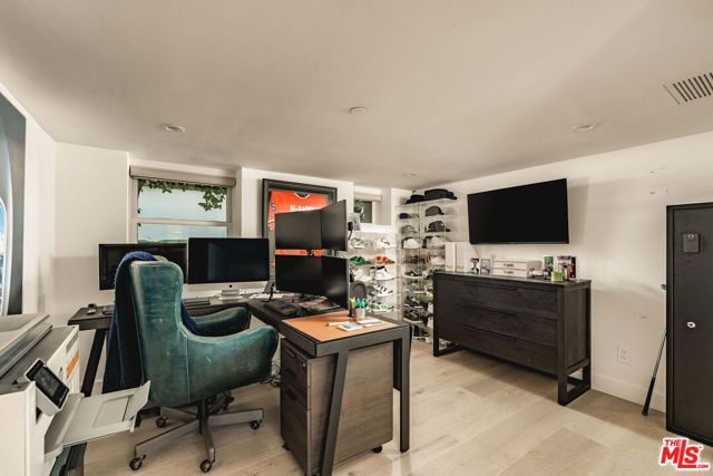 145 Butterfly Lane, Montecito, CA 93108