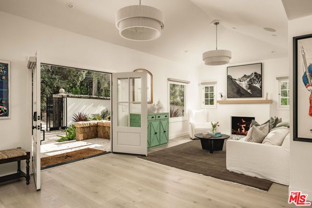 145 Butterfly Lane, Montecito, CA 93108