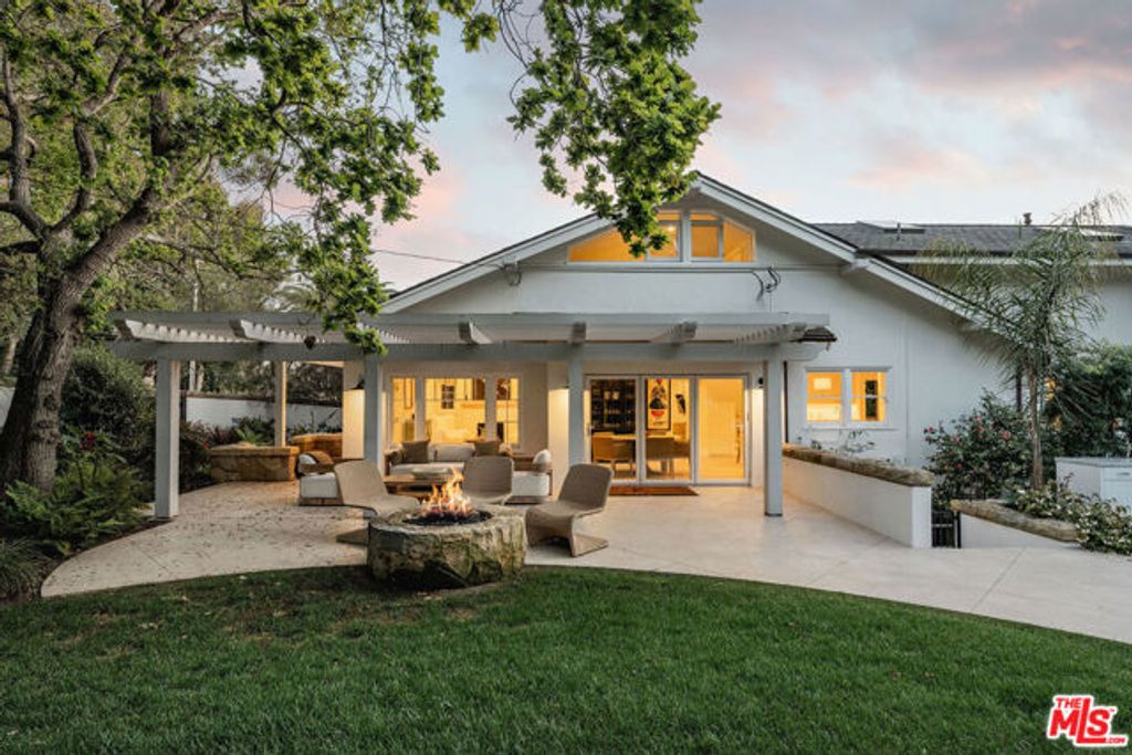 145 Butterfly Lane, Montecito, CA 93108