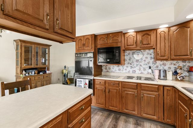 601 6th Street Place SE, Altoona, IA 50009
