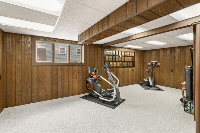 601 6th Street Place SE, Altoona, IA 50009