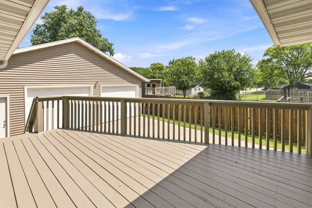 601 6th Street Place SE, Altoona, IA 50009