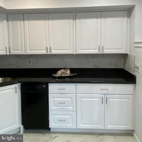 3306 JENNIFER CT, Voorhees, NJ 08043