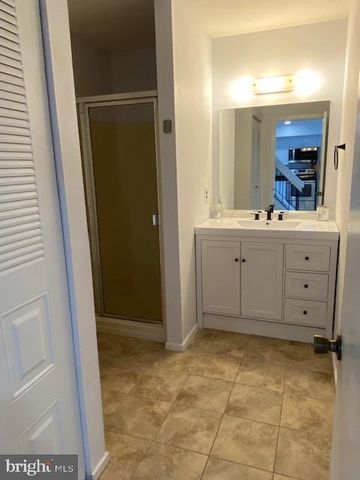 3306 JENNIFER CT, Voorhees, NJ 08043