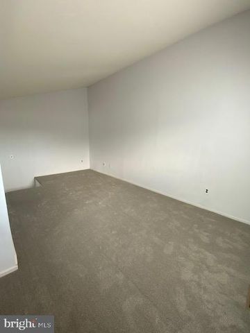 3306 JENNIFER CT, Voorhees, NJ 08043