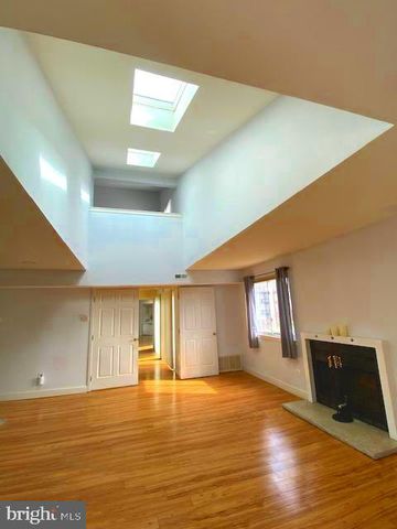 3306 JENNIFER CT, Voorhees, NJ 08043