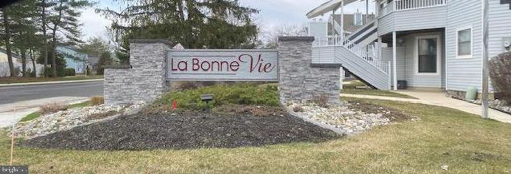 3306 JENNIFER CT, Voorhees, NJ 08043