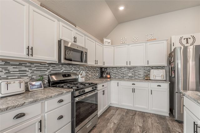 124 Worley Way, Huntsville, TX 77320