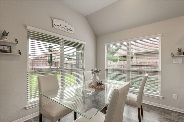 124 Worley Way, Huntsville, TX 77320