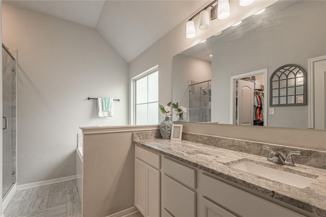 124 Worley Way, Huntsville, TX 77320