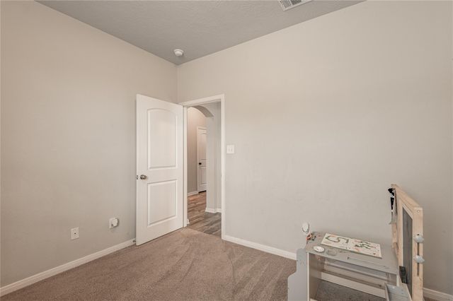 124 Worley Way, Huntsville, TX 77320