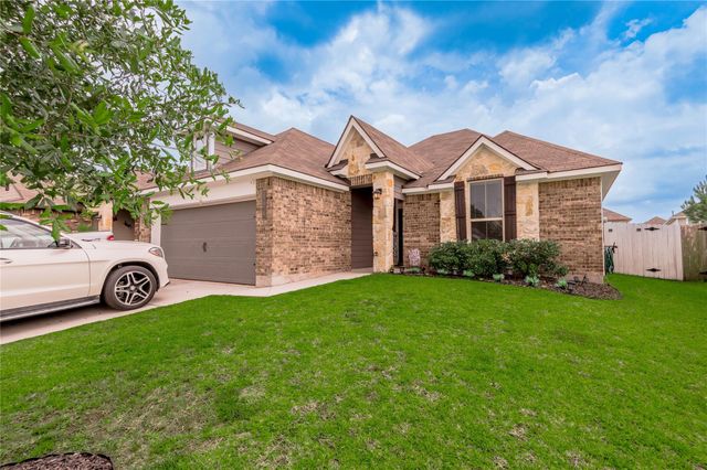 124 Worley Way, Huntsville, TX 77320