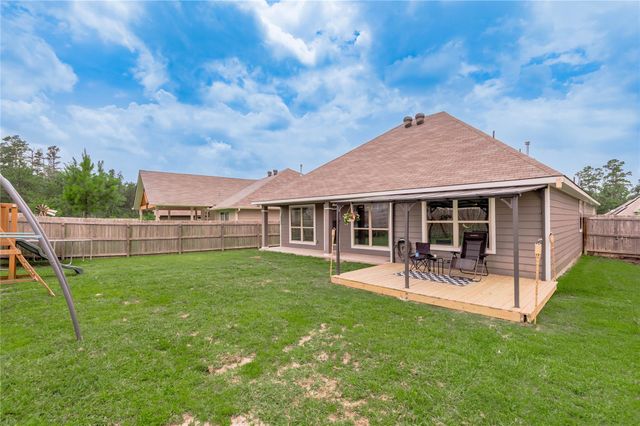 124 Worley Way, Huntsville, TX 77320