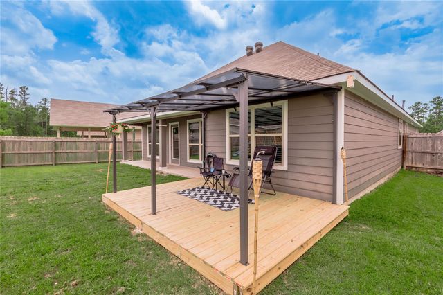 124 Worley Way, Huntsville, TX 77320