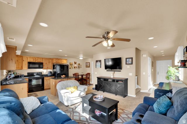 1829 W 5050 S, Roy, UT 84067