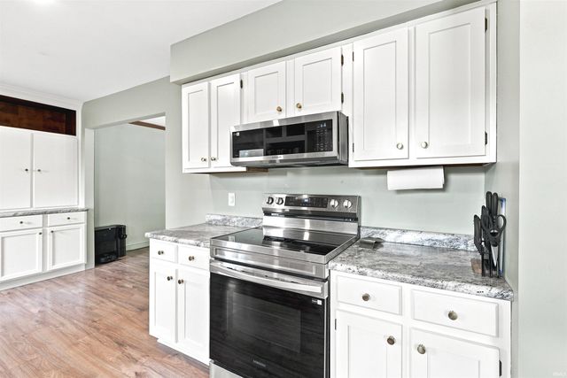7302 River Ranch Court, Fort Wayne, IN 46835
