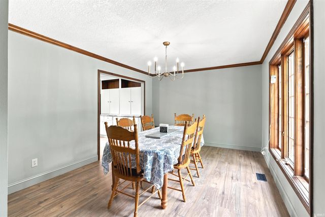 7302 River Ranch Court, Fort Wayne, IN 46835