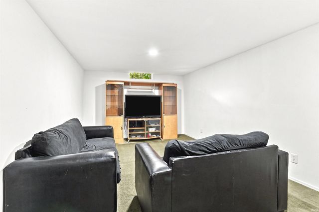 7302 River Ranch Court, Fort Wayne, IN 46835