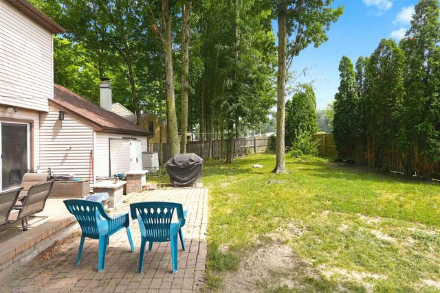 7302 River Ranch Court, Fort Wayne, IN 46835