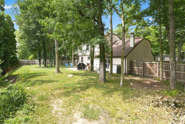 7302 River Ranch Court, Fort Wayne, IN 46835