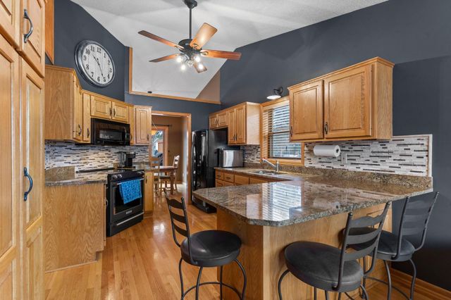 476 Hawthorn Road, Circle Pines, MN 55014