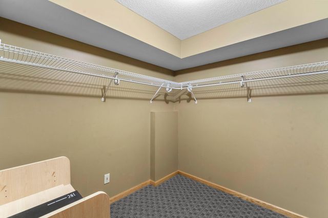 476 Hawthorn Road, Circle Pines, MN 55014