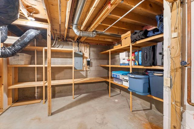 476 Hawthorn Road, Circle Pines, MN 55014