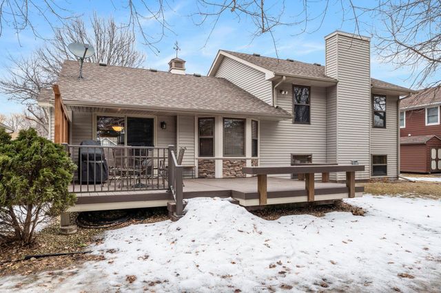 476 Hawthorn Road, Circle Pines, MN 55014