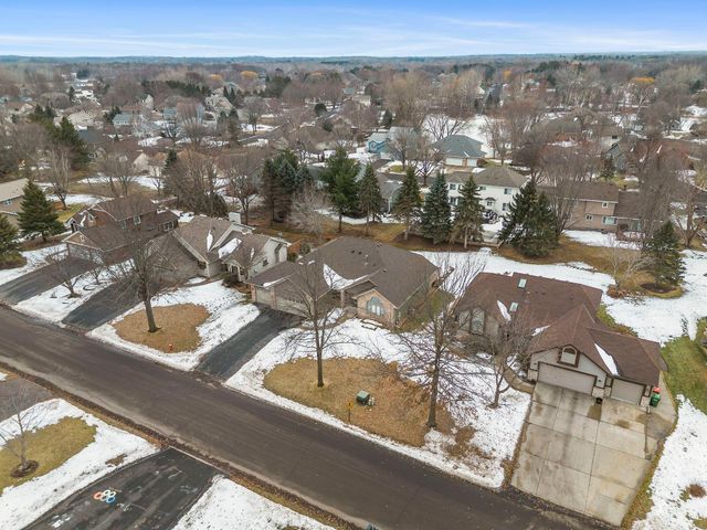 476 Hawthorn Road, Circle Pines, MN 55014