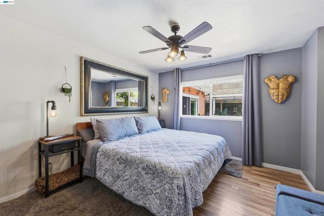 14868 Crosby St, San Leandro, CA 94579