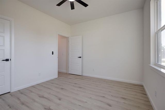 2444 Wolf Creek Bend, Blanchard, OK 73010