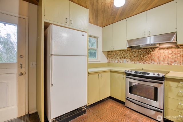 701 W Harriet Avenue, Montesano, WA 98563