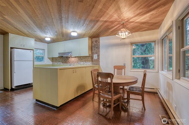 701 W Harriet Avenue, Montesano, WA 98563