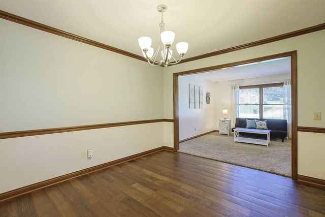 8427 Stratford Court, Florence, KY 41042