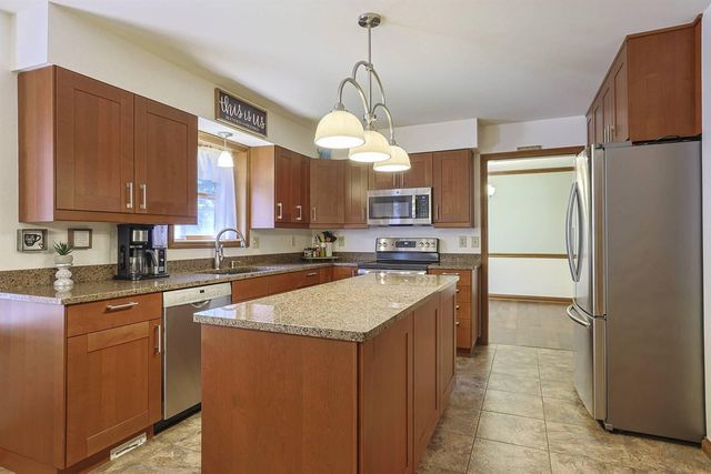 8427 Stratford Court, Florence, KY 41042