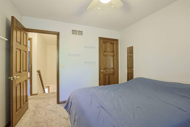 8427 Stratford Court, Florence, KY 41042