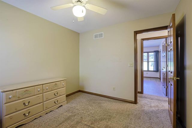 8427 Stratford Court, Florence, KY 41042
