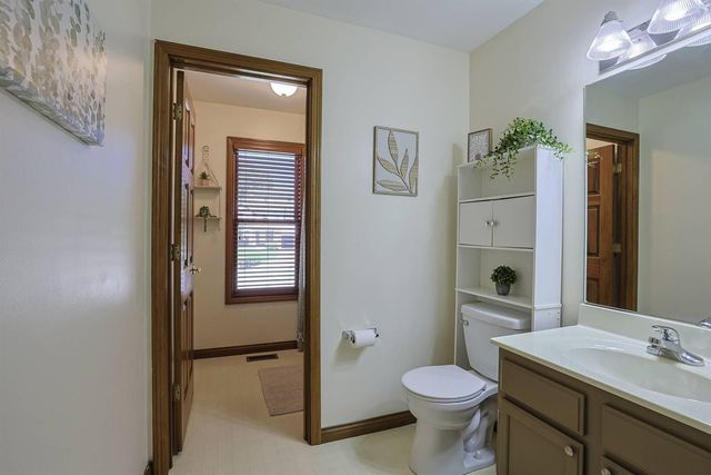 8427 Stratford Court, Florence, KY 41042