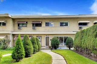 829 Dodge Avenue, Evanston, IL 60202