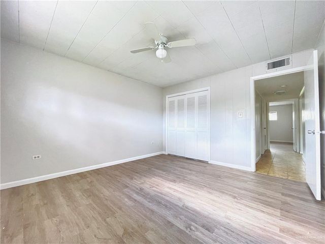 1120 Valley View Drive A1, Weslaco, TX 78596