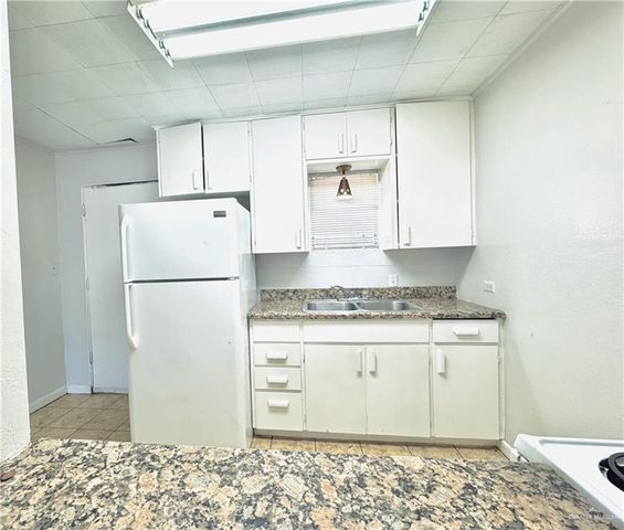 1120 Valley View Drive A1, Weslaco, TX 78596